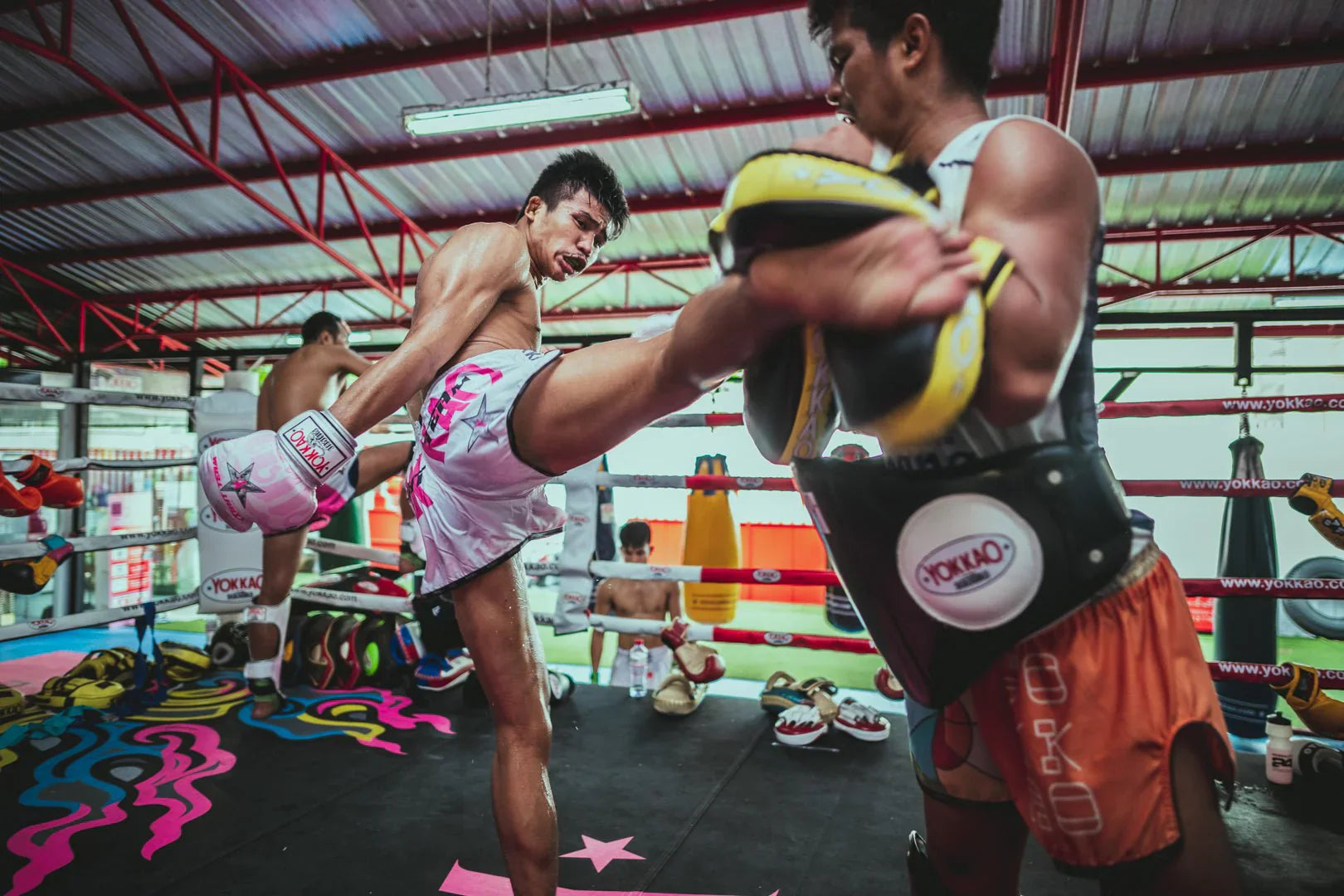 Why train Muay Thai? (9  Reasons you should learn Muay Thai)