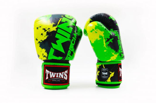 Twins Gloves - Candy - KICKPUNCHELBOW