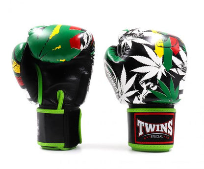Twins Gloves - Grass - KICKPUNCHELBOW