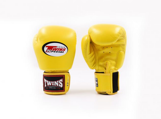 Twins Special BGVL3 Velcro Boxing Gloves Red - KICKPUNCHELBOW
