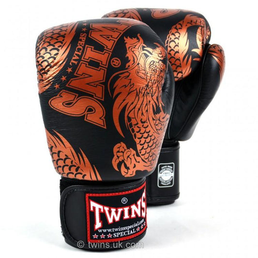 Twins Special Fancy FBGVL3-49 GOLD/BLACK BOXING GLOVES - KICKPUNCHELBOW