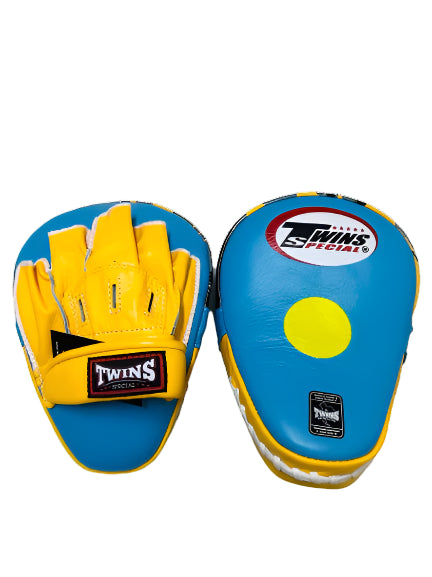 Twins Special Focus Mitts PML 10 Light Blue Yellow - KICKPUNCHELBOW